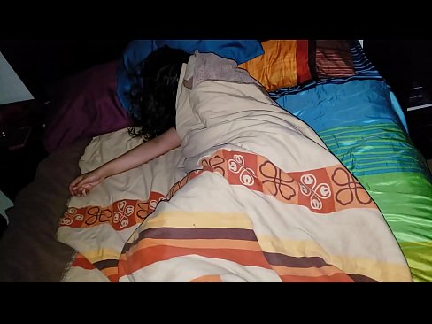 ❤️ Pinupunasan ng stepson ang kanyang batang madrasta habang natutulog ito. ❤❌ super sex sa tl.sexafinkarasskaz.ru ☑