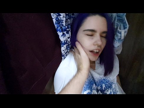 ❤️ Natagpuan ang aking kapatid na babae sa aparador at tinulungan ang kanyang cum ❤❌ super sex sa tl.sexafinkarasskaz.ru ☑