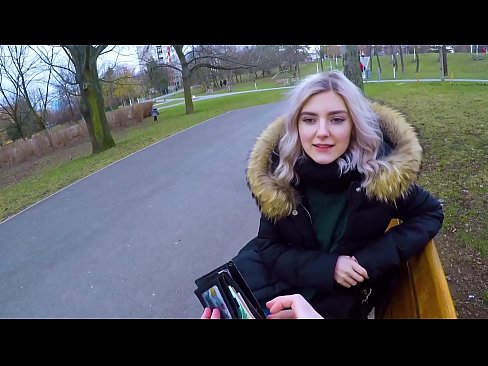 ❤️ Nilulon ang mainit na cum ng isang estranghero para sa pera - blowjob sa parke ni Eva Elfie ❤❌ super sex sa tl.sexafinkarasskaz.ru ☑
